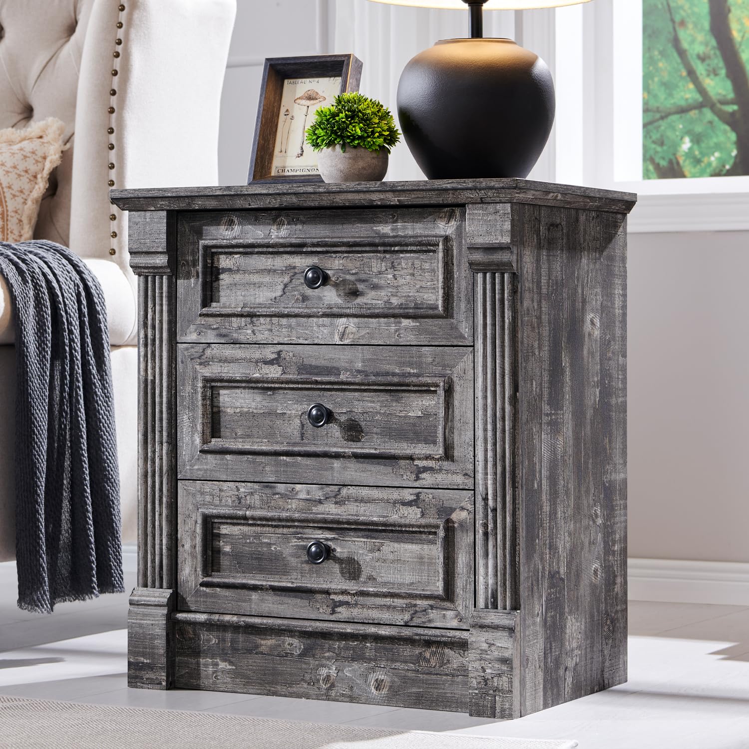 Aitjunz 5 Drawers Dresser for Bedroom, Farmhouse 46" Tall Dressers & Chests of Drawers w/Roman Column, Wood Rustic Closet Dresser w/Two Different Drawer Sizes for Bedroom, Living Room, Light Grey