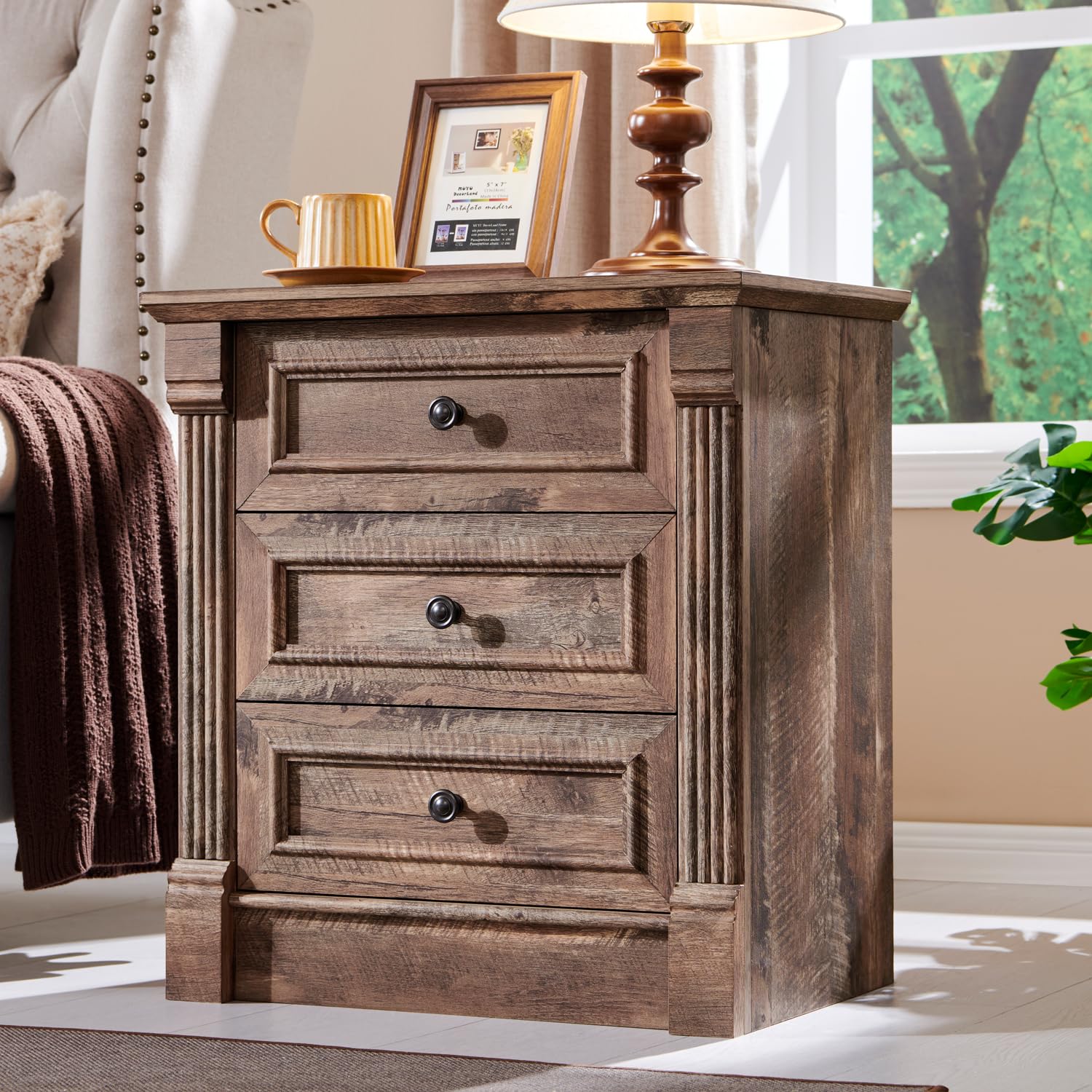 Aitjunz 5 Drawers Dresser for Bedroom, Farmhouse 46" Tall Dressers & Chests of Drawers w/Roman Column, Wood Rustic Closet Dresser w/Two Different Drawer Sizes for Bedroom, Living Room, Light Grey